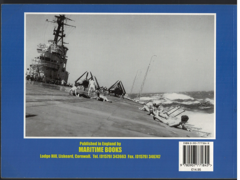 Roughers Photographs of warships fighting the elements  (1 p.) Mike Critchley, Steve Bush; Maritime Books